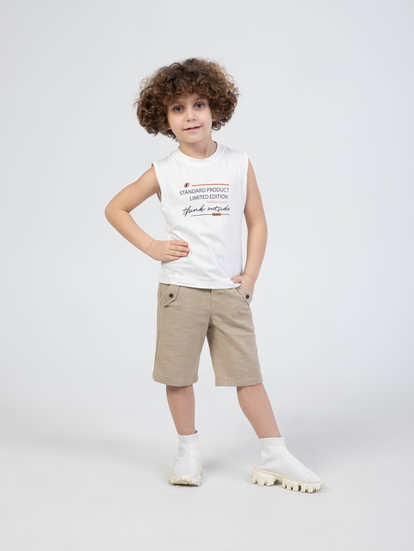 Erkek Çocuk 3’lü Kısa Kollu Şortlu Takım 25507-25508